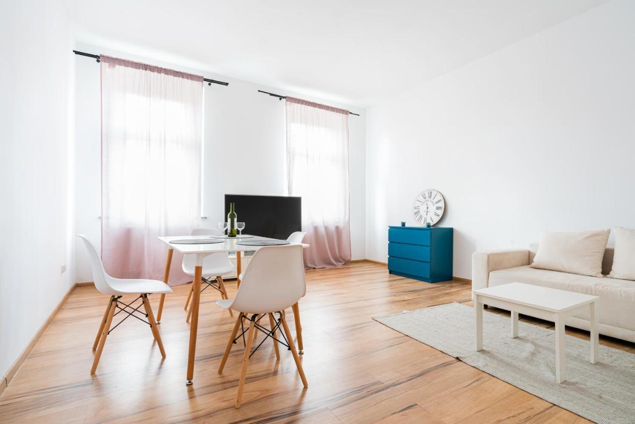 Avalon Apart 2 Legnica Exterior photo